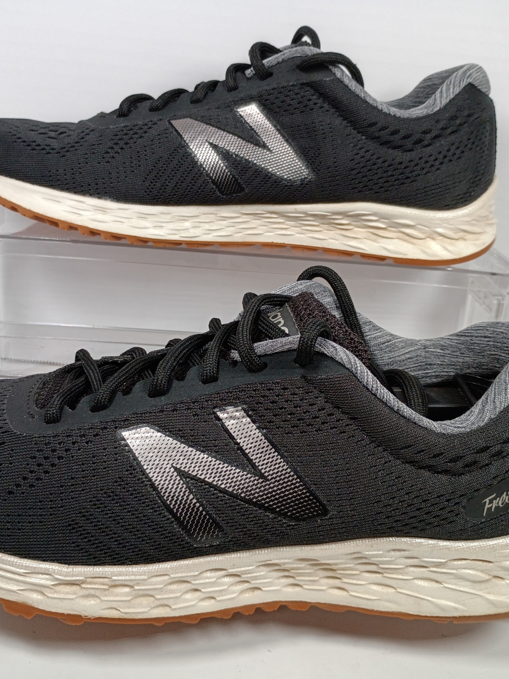 New Balance Arishi Fresh Foam Black Mesh Sneakers WARISCB1 Women's 10